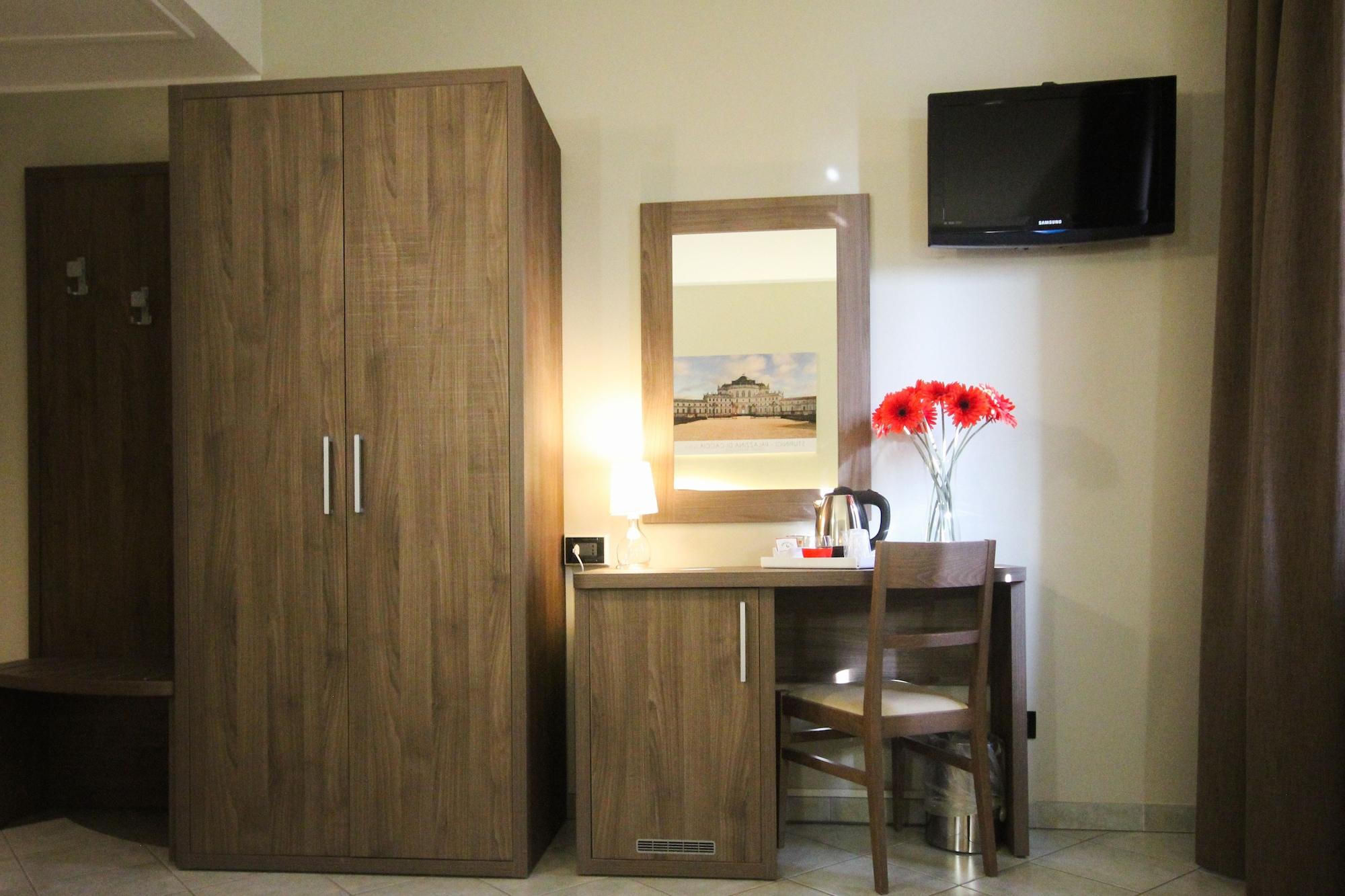 Green Class Hotel Candiolo エクステリア 写真