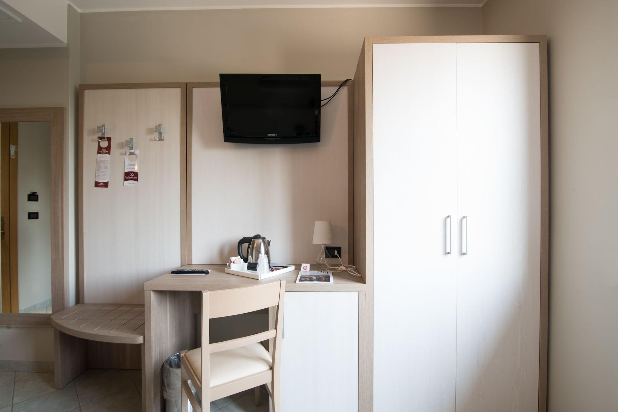 Green Class Hotel Candiolo エクステリア 写真