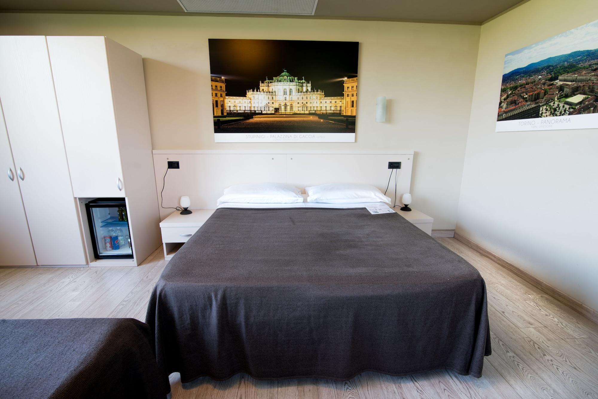 Green Class Hotel Candiolo エクステリア 写真