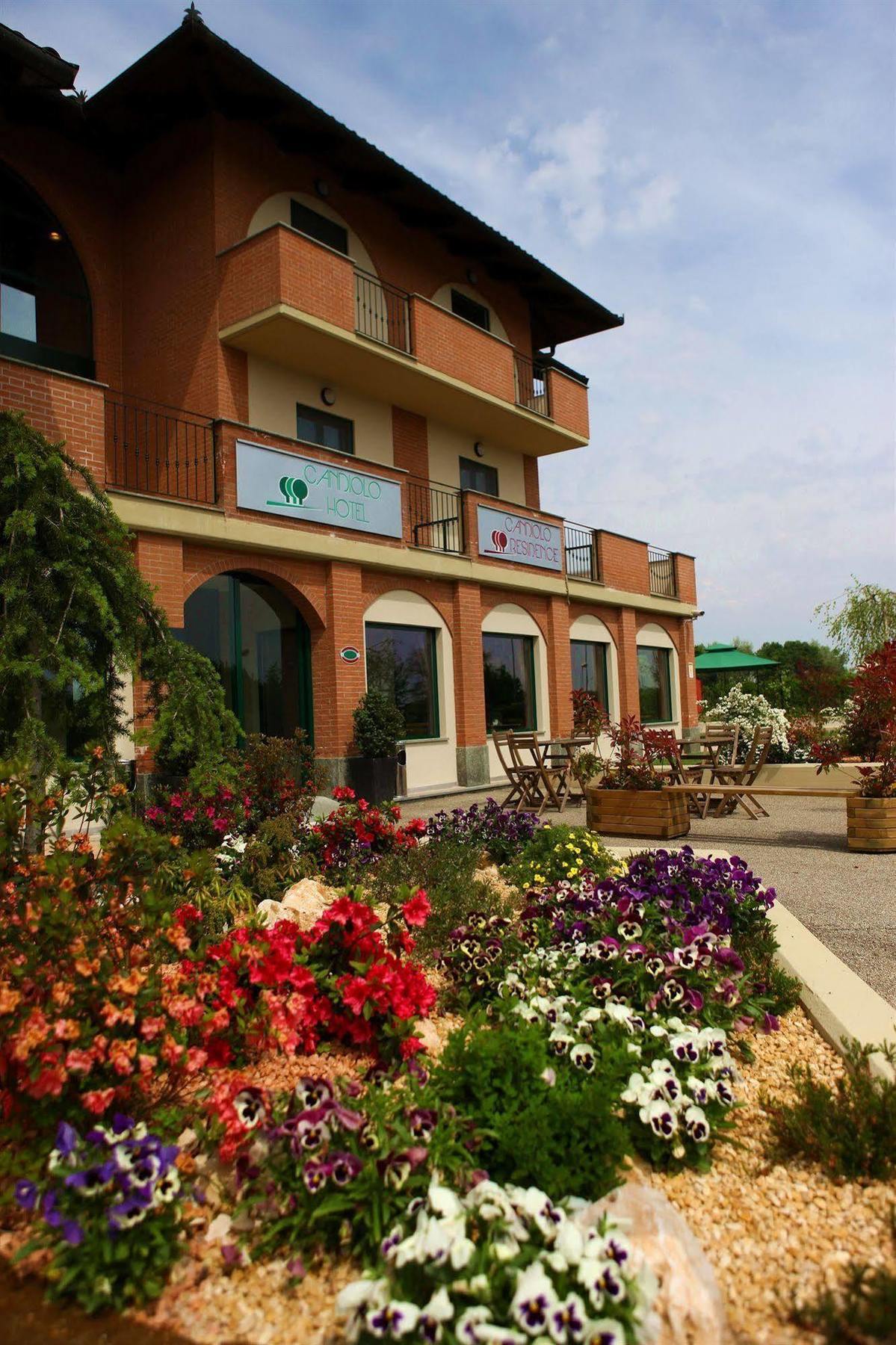 Green Class Hotel Candiolo エクステリア 写真