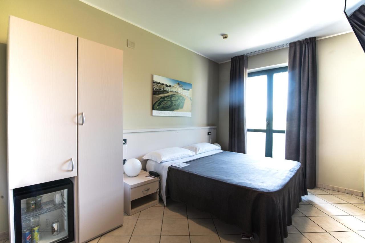 Green Class Hotel Candiolo エクステリア 写真
