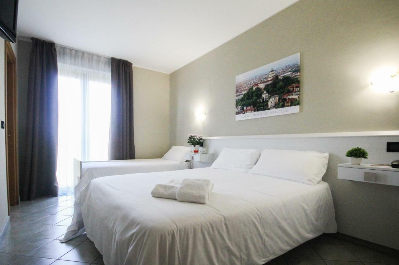 Green Class Hotel Candiolo エクステリア 写真